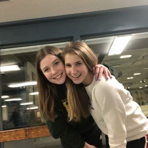 Meet your Posher, Savana